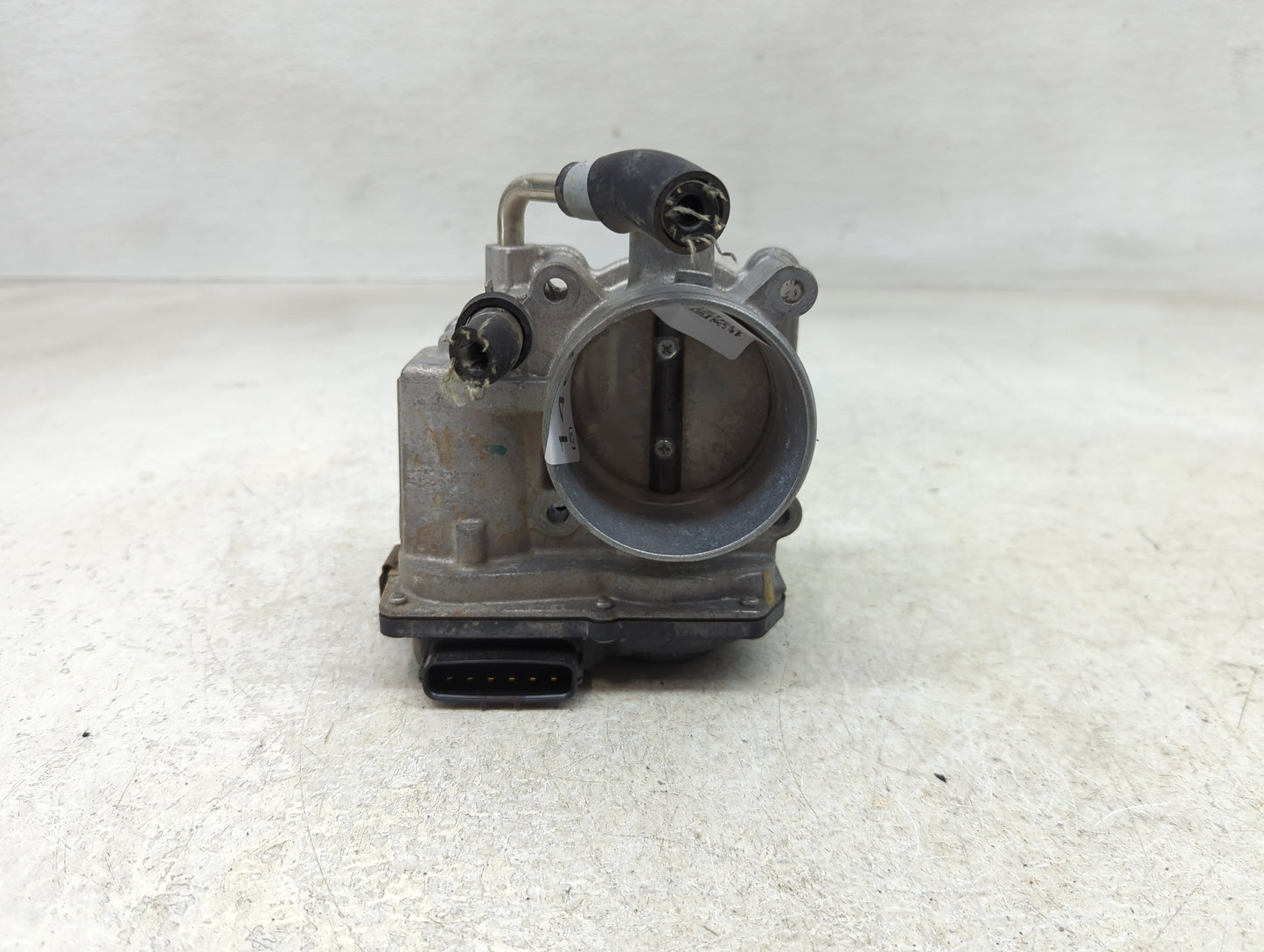 2018-2022 Nissan Rogue Sport Throttle Body P/N:4BA60-01 Fits Fits 2018 2019 2020 2021 2022 OEM Used Auto Parts - Oemusedauto