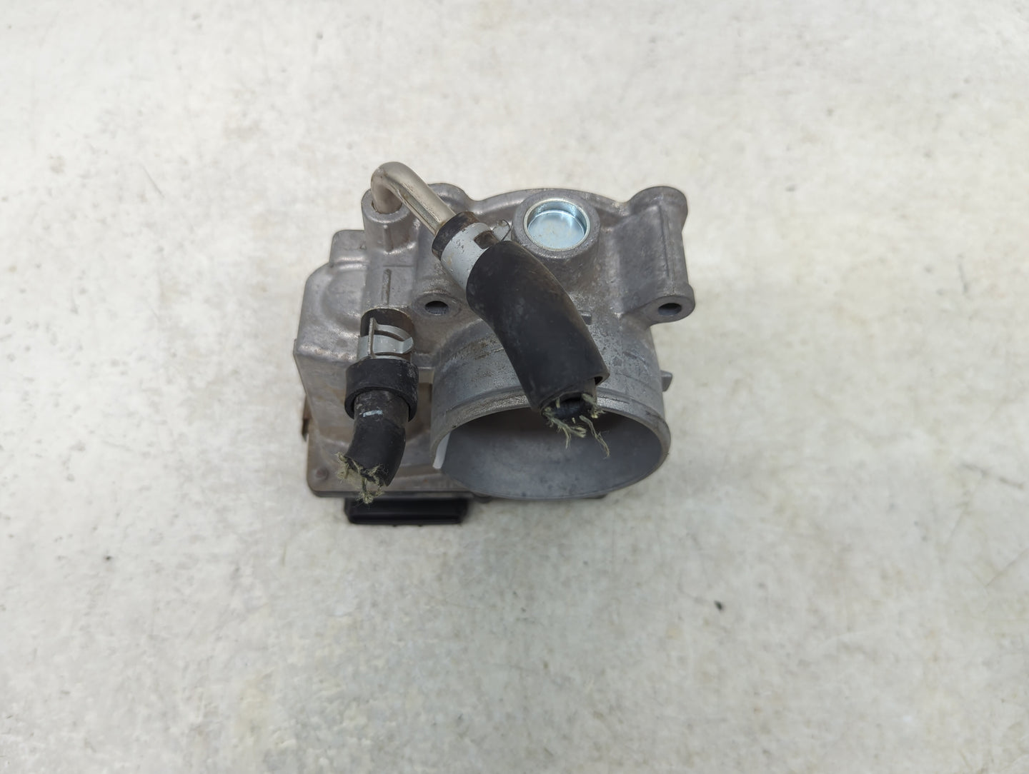 2018-2022 Nissan Rogue Sport Throttle Body P/N:4BA60-01 Fits Fits 2018 2019 2020 2021 2022 OEM Used Auto Parts - Oemusedauto