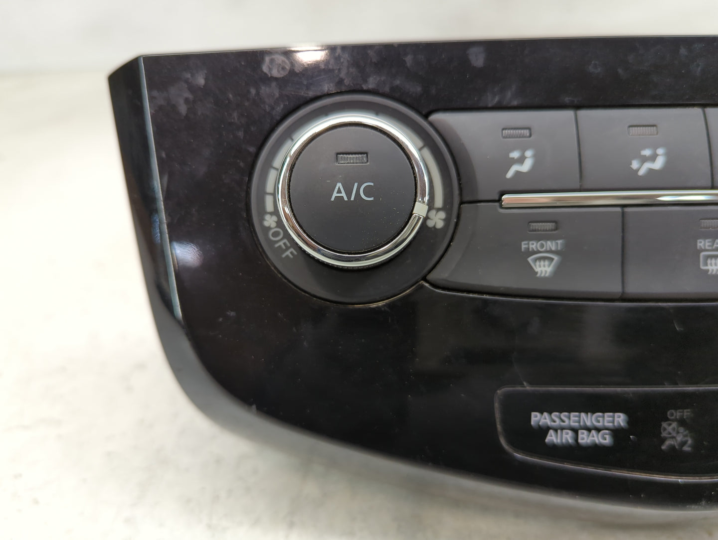 2017-2022 Nissan Rogue Sport Climate Control Module Temperature AC/Heater Replacement P/N:275007FA0A H Fits OEM Used Auto Pa