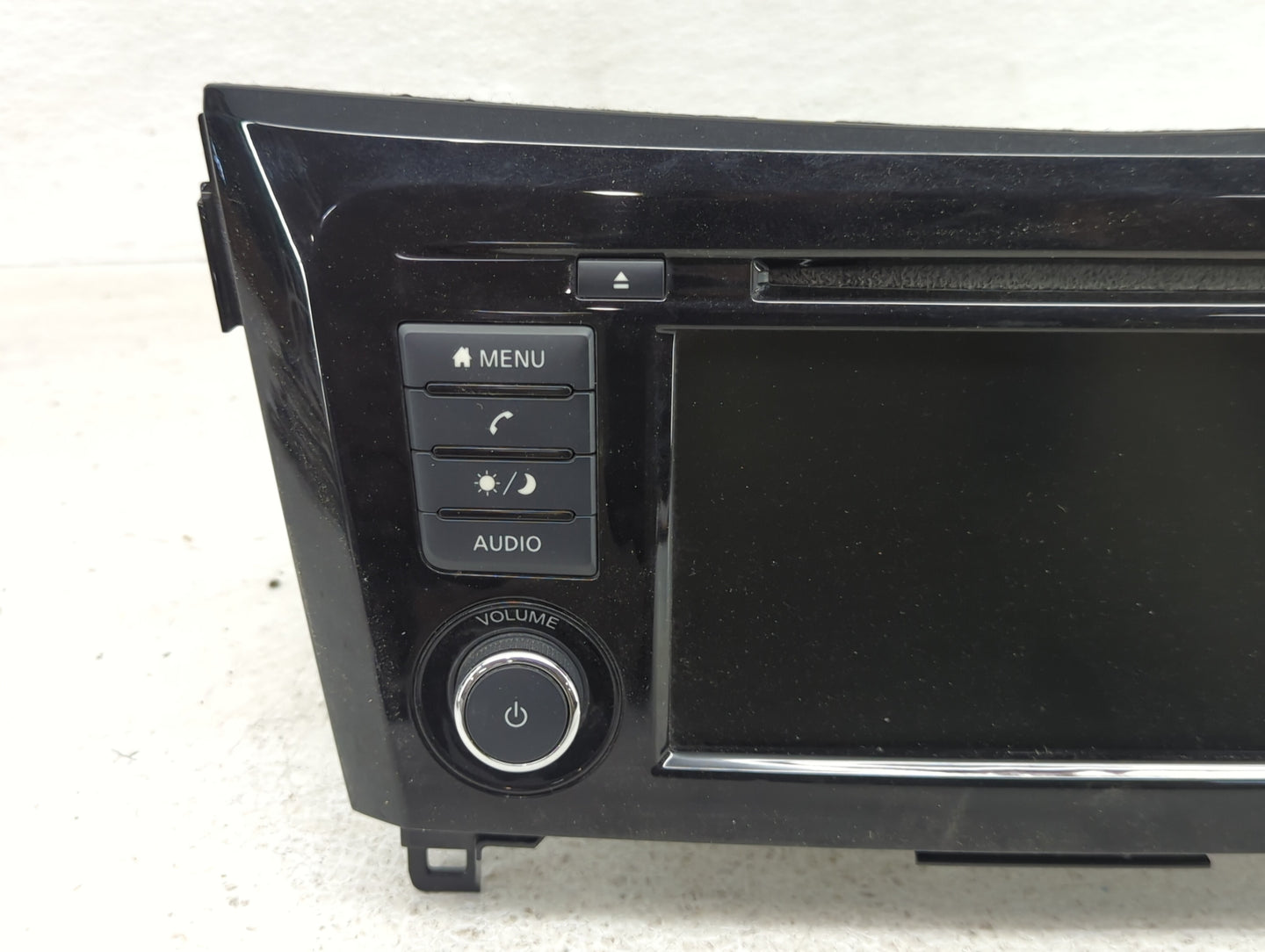 2019-2022 Nissan Rogue Sport Radio AM FM Cd Player Receiver Replacement P/N:2591A8FM0C Fits Fits 2019 2020 2021 2022 OEM Use
