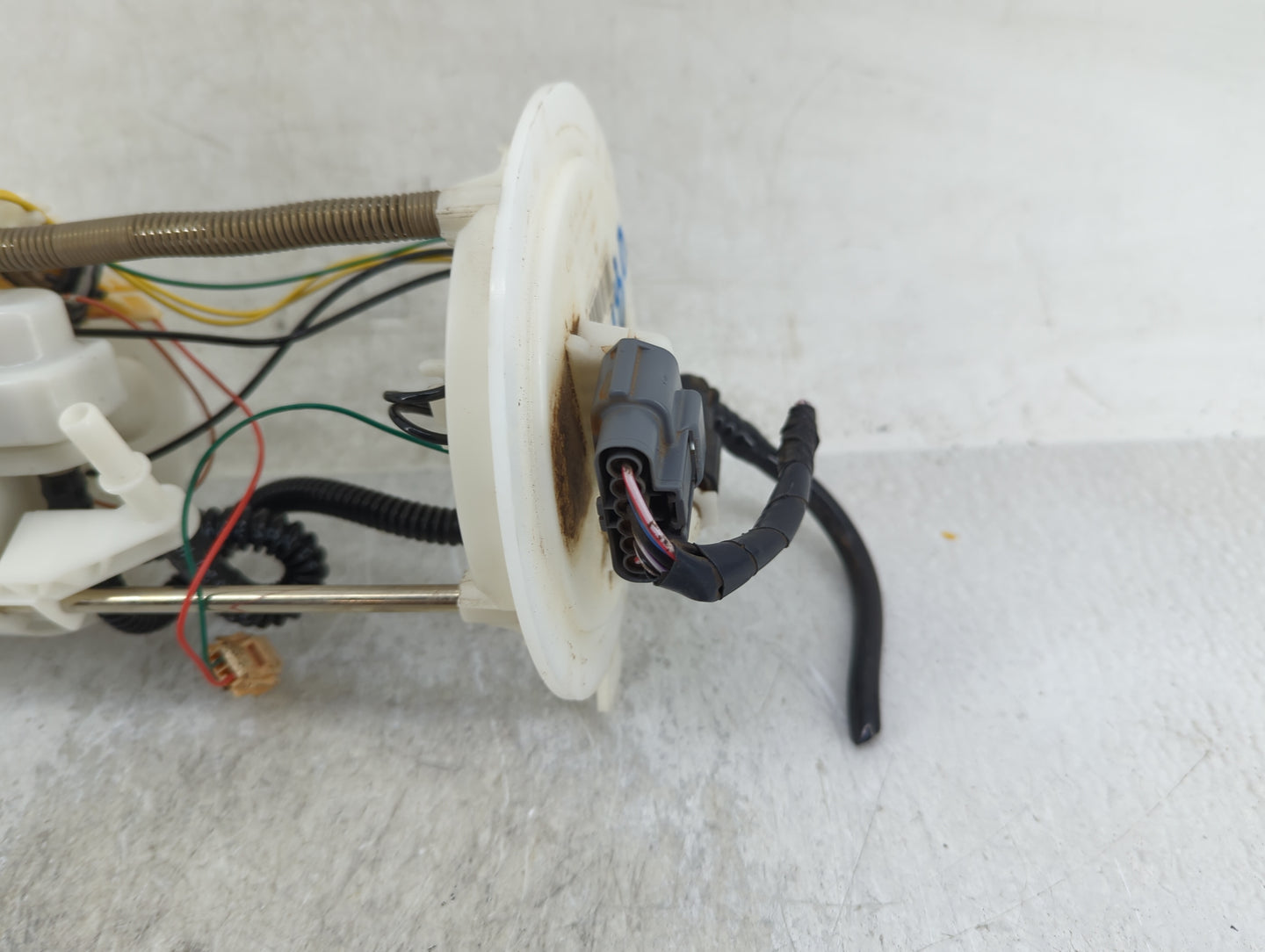 2017-2022 Nissan Rogue Sport Electrical Gas Fuel Pump Assembly - Oemusedautoparts1.com