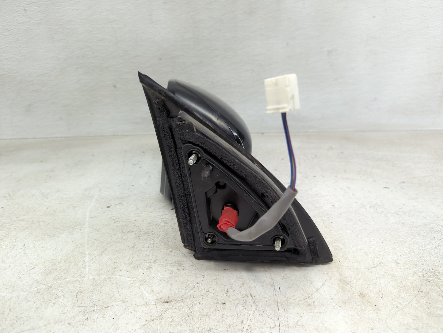 2017-2022 Nissan Rogue Sport Driver Side View Mirror - Left Door Mirror OEM Used - Oemusedautoparts1.com
