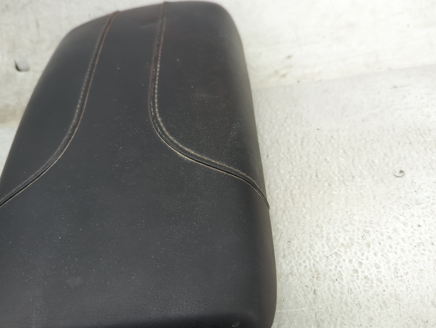2019 Nissan Rogue Sport Center Console Armrest Cover Lid Fits OEM Used Auto Parts - Oemusedautoparts1.com