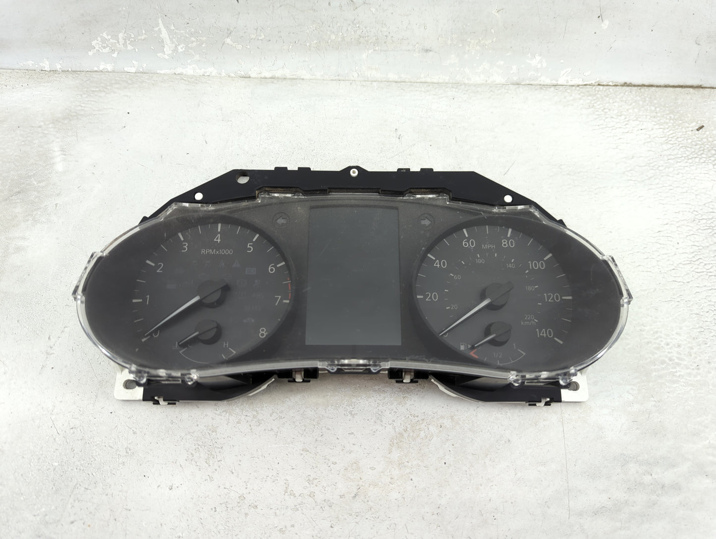 2019 Nissan Rogue Sport Speedometer Instrument Cluster Gauges 1458199 - Oemusedautoparts1.com