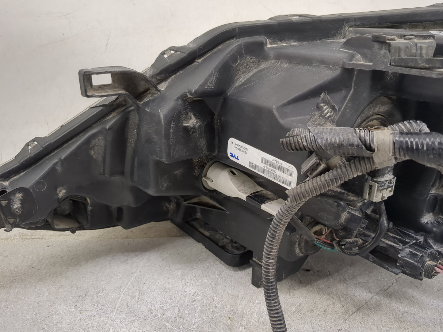 2017 Nissan Rogue Sport Passenger Right Oem Head Light Headlight Lamp - Oemusedautoparts1.com