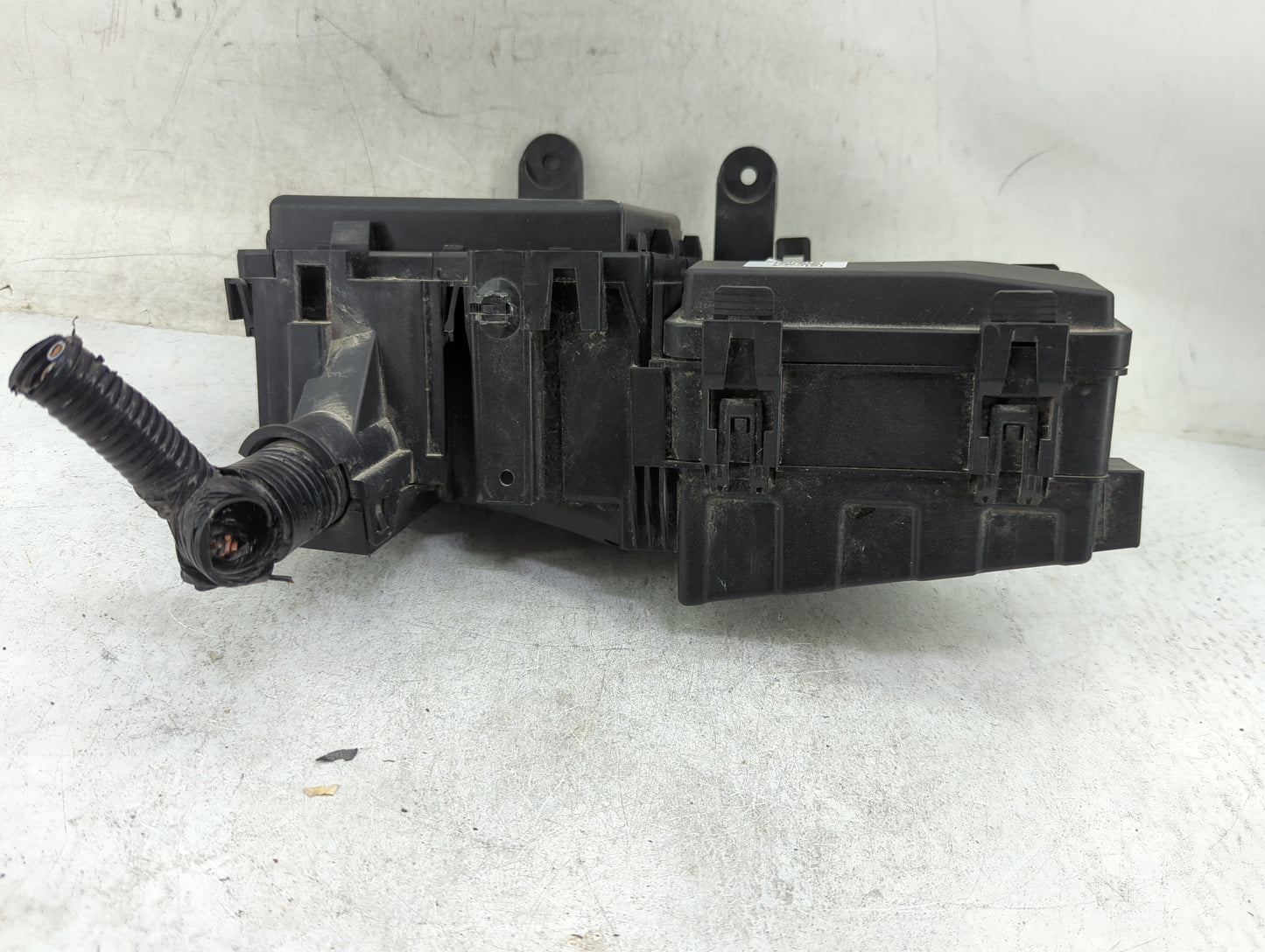 2017-2022 Nissan Rogue Sport Fusebox Fuse Box Panel Relay Module P/N:284B75NA0B 4287928210 Fits Fits 2017 2018 2019 2020 202