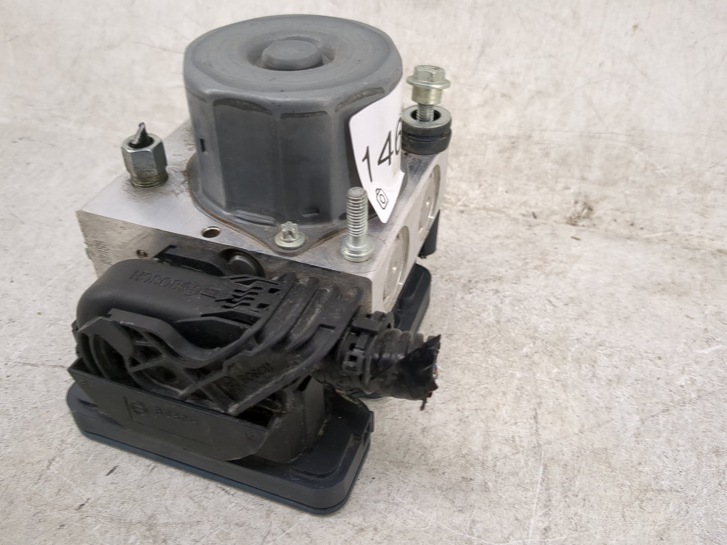 2019-2021 Nissan Rogue Sport ABS Pump Control Module Replacement P/N:47660 6MM0A Fits Fits 2019 2020 2021 OEM Used Auto Part
