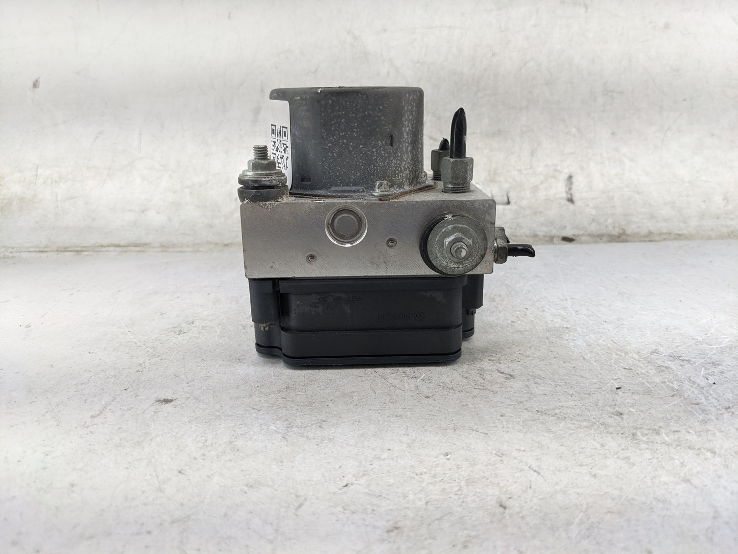 2019-2021 Nissan Rogue Sport ABS Pump Control Module Replacement P/N:47660 6MM2A 2691829 Fits Fits 2019 2020 2021 OEM Used A