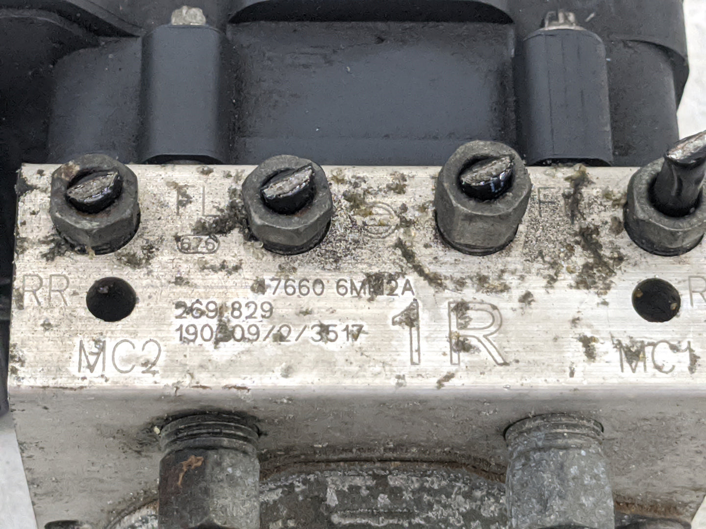 2019-2021 Nissan Rogue Sport ABS Pump Control Module Replacement P/N:47660 6MM2A 2691829 Fits Fits 2019 2020 2021 OEM Used A
