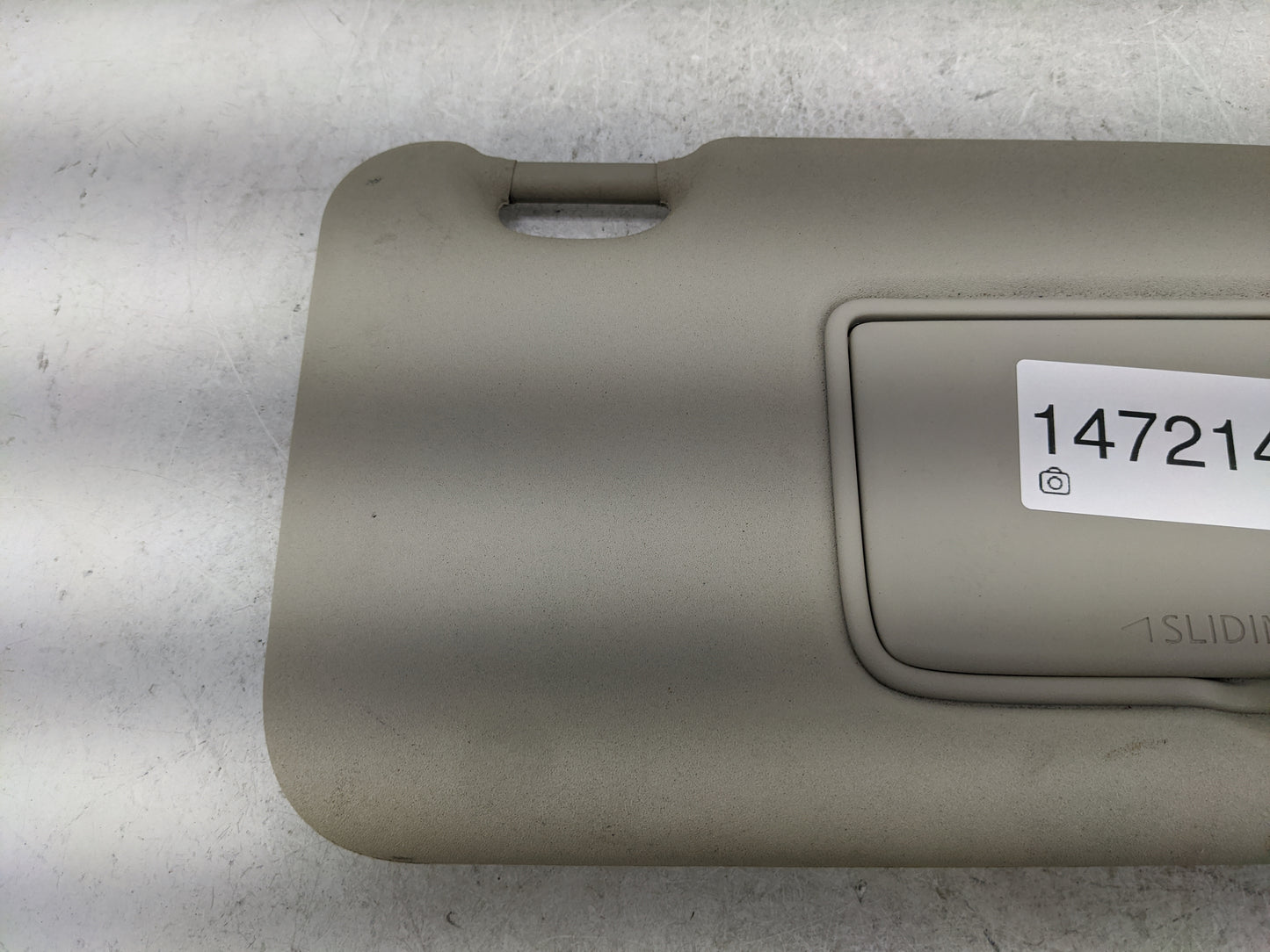 2019-2022 Nissan Rogue Sport Sun Visor Shade Replacement Passenger Right Mirror Fits Fits 2019 2020 2021 2022 OEM Used Auto 