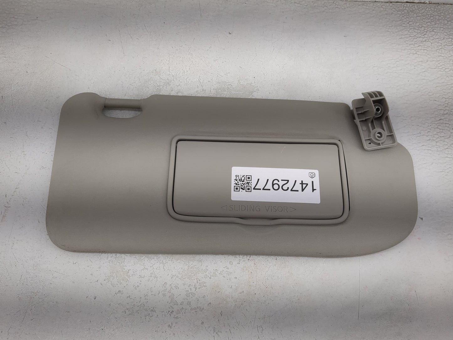 2019-2022 Nissan Rogue Sport Sun Visor Shade Replacement Passenger Right Mirror Fits Fits 2019 2020 2021 2022 OEM Used Auto 