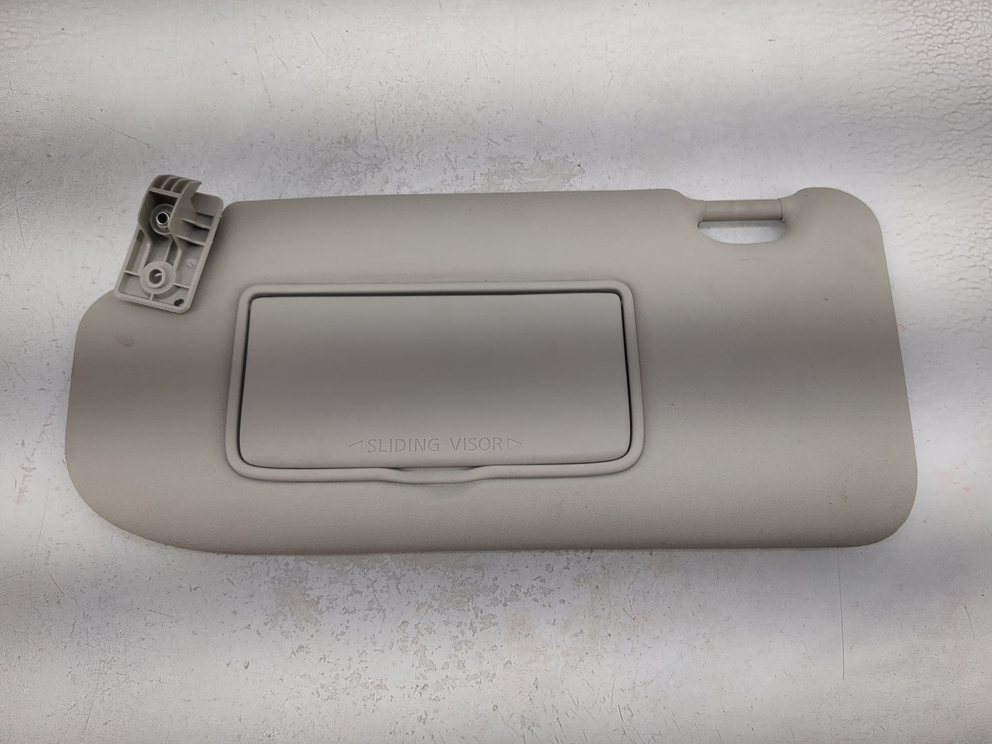 2019-2022 Nissan Rogue Sport Sun Visor Shade Replacement Driver Left Mirror Fits Fits 2019 2020 2021 2022 OEM Used Auto Part