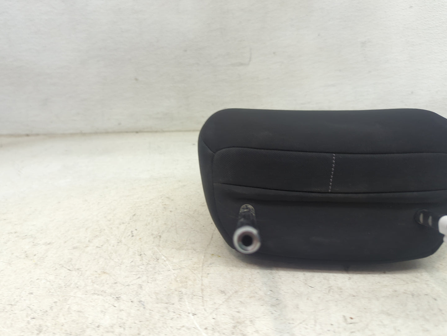2019 Nissan Rogue Sport Headrest Head Rest Front Driver Passenger Seat Fits OEM Used Auto Parts - Oemusedautoparts1.com
