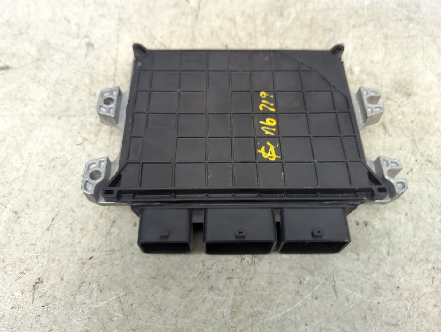 2018-2022 Nissan Rogue Sport PCM Engine Control Computer ECU ECM PCU OEM P/N:NEC034-620 BED43J-000 Fits OEM Used Auto Parts 