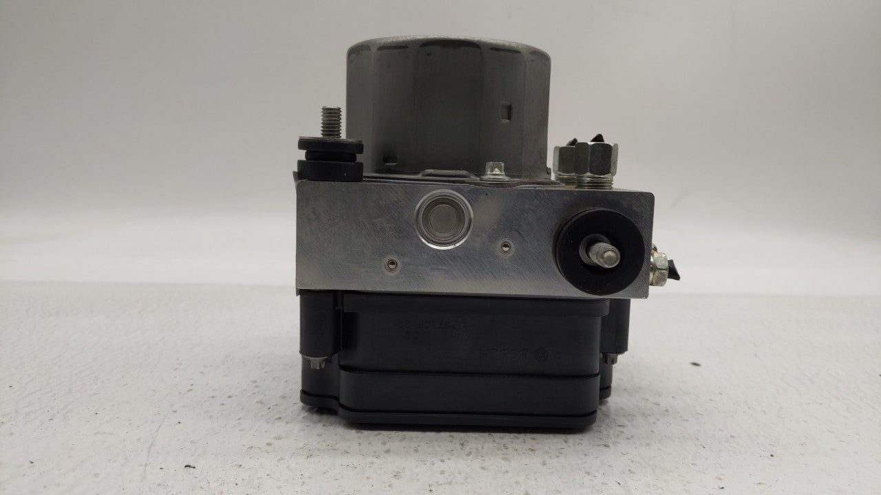 2019 Nissan Rogue Sport ABS Pump Control Module Replacement P/N:47660 6MM2A Fits OEM Used Auto Parts - Oemusedautoparts1.com