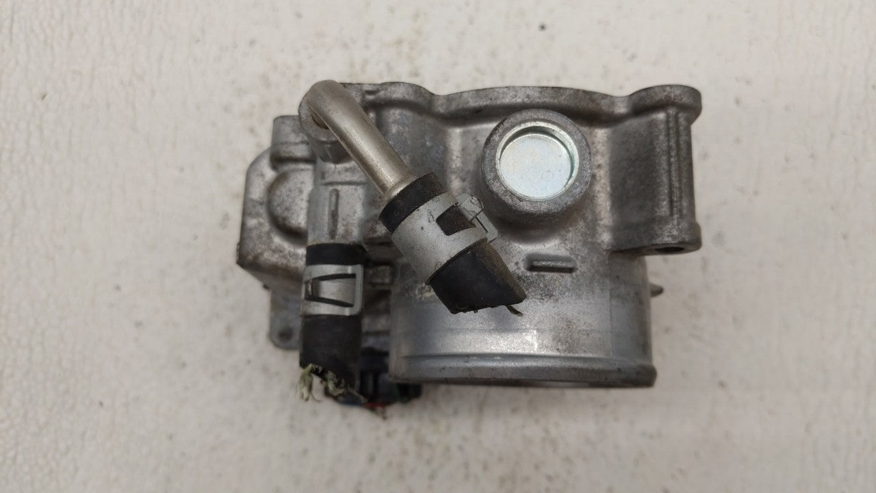 2018-2019 Nissan Rogue Sport Throttle Body P/N:4BA60-01 4BA60-01 F Fits Fits 2018 2019 OEM Used Auto Parts - Oemusedautopart