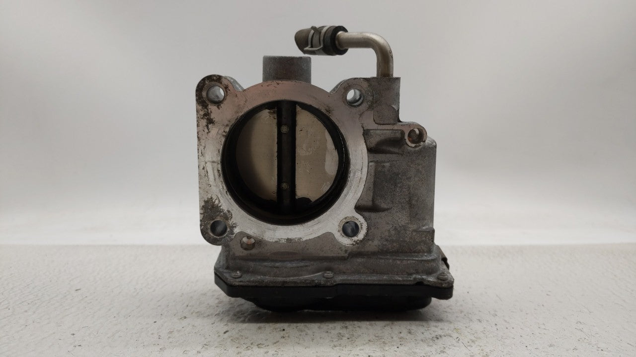 2018-2019 Nissan Rogue Sport Throttle Body P/N:4BA60-01 4BA60-01 F Fits Fits 2018 2019 OEM Used Auto Parts - Oemusedautopart