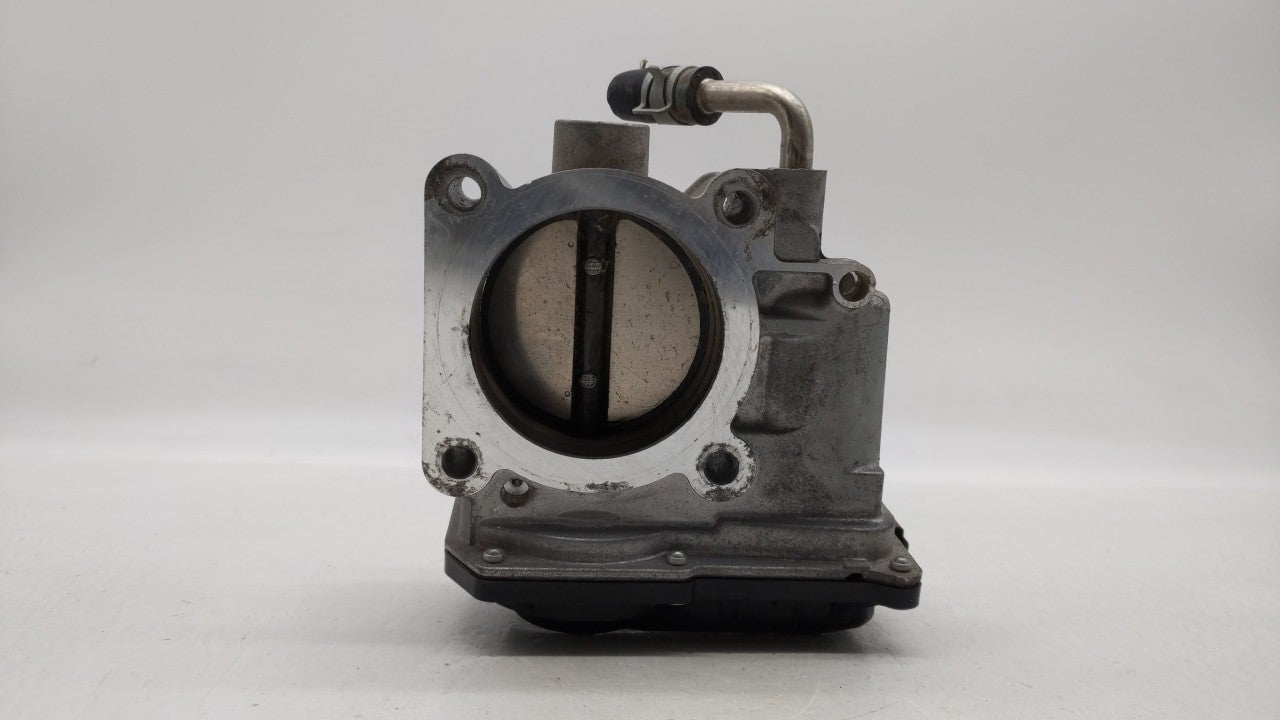 2018-2019 Nissan Rogue Sport Throttle Body P/N:4BA60-01 4BA60-01 F Fits Fits 2018 2019 OEM Used Auto Parts - Oemusedautopart