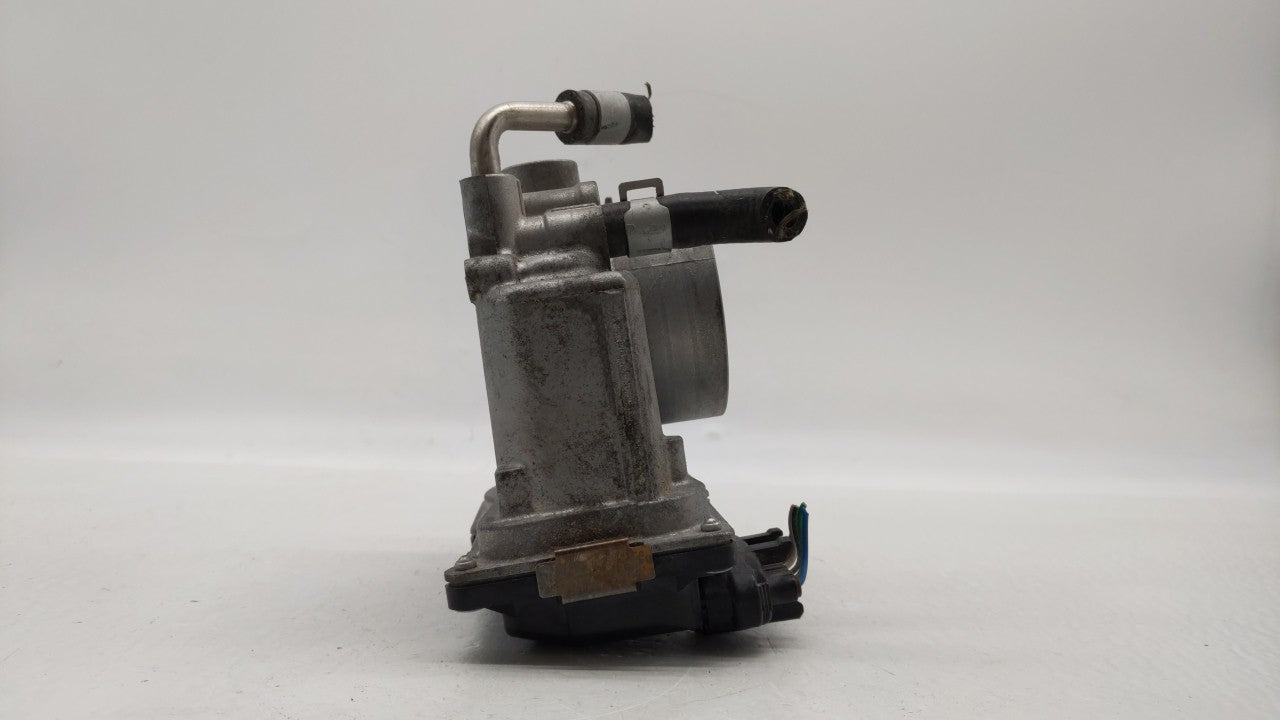2018-2019 Nissan Rogue Sport Throttle Body P/N:4BA60-01 4BA60-01 F Fits Fits 2018 2019 OEM Used Auto Parts - Oemusedautopart