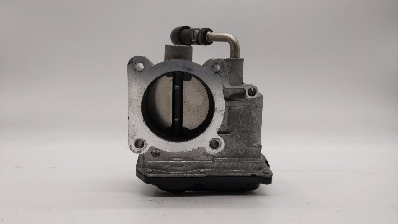 2018-2019 Nissan Rogue Sport Throttle Body P/N:4BA60-01 4BA60-01 F Fits Fits 2018 2019 OEM Used Auto Parts - Oemusedautopart