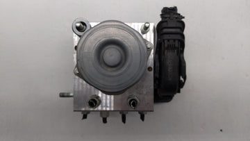 2019 Nissan Rogue Sport ABS Pump Control Module Replacement P/N:47660 6MM2A Fits OEM Used Auto Parts