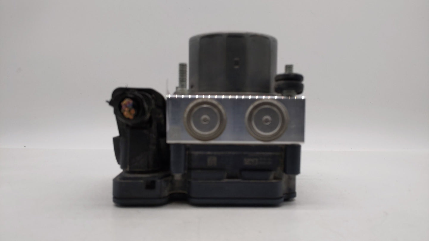 2019 Nissan Rogue Sport ABS Pump Control Module Replacement P/N:47660 6MM2A Fits OEM Used Auto Parts - Oemusedautoparts1.com