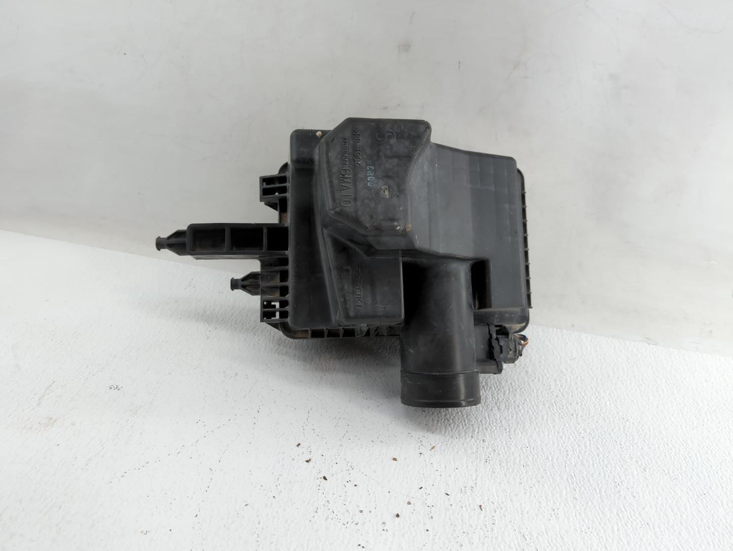 2019 Nissan Rogue Sport Air Cleaner Intake-duct Hose Tube - Oemusedautoparts1.com