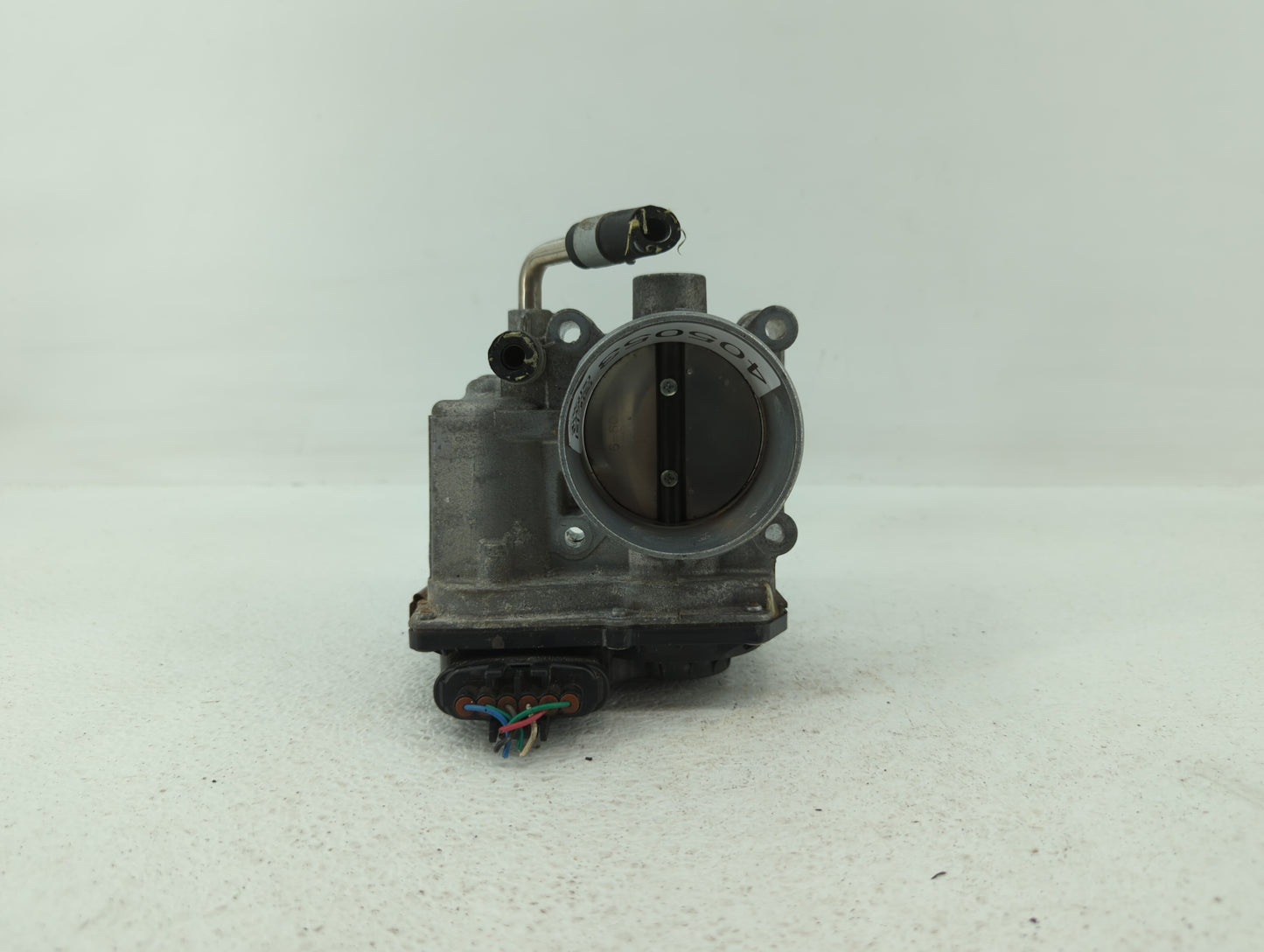 2018-2019 Nissan Rogue Sport Throttle Body P/N:4BA60-01 4BA60-01 F Fits Fits 2018 2019 OEM Used Auto Parts - Oemusedautopart