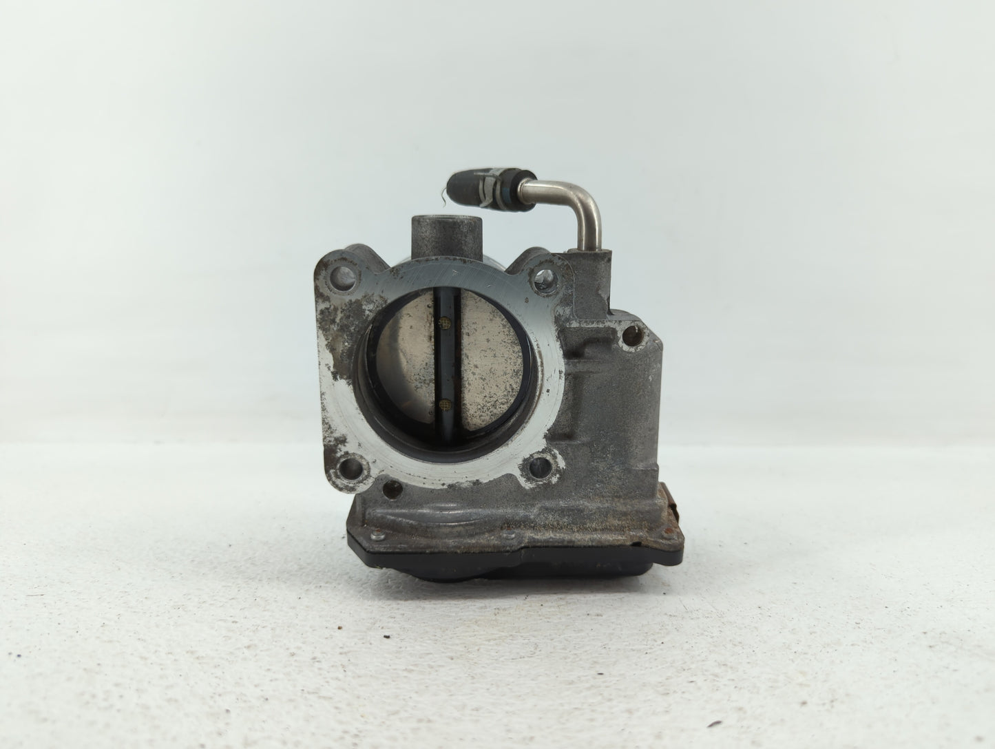 2018-2019 Nissan Rogue Sport Throttle Body P/N:4BA60-01 4BA60-01 F Fits Fits 2018 2019 OEM Used Auto Parts - Oemusedautopart