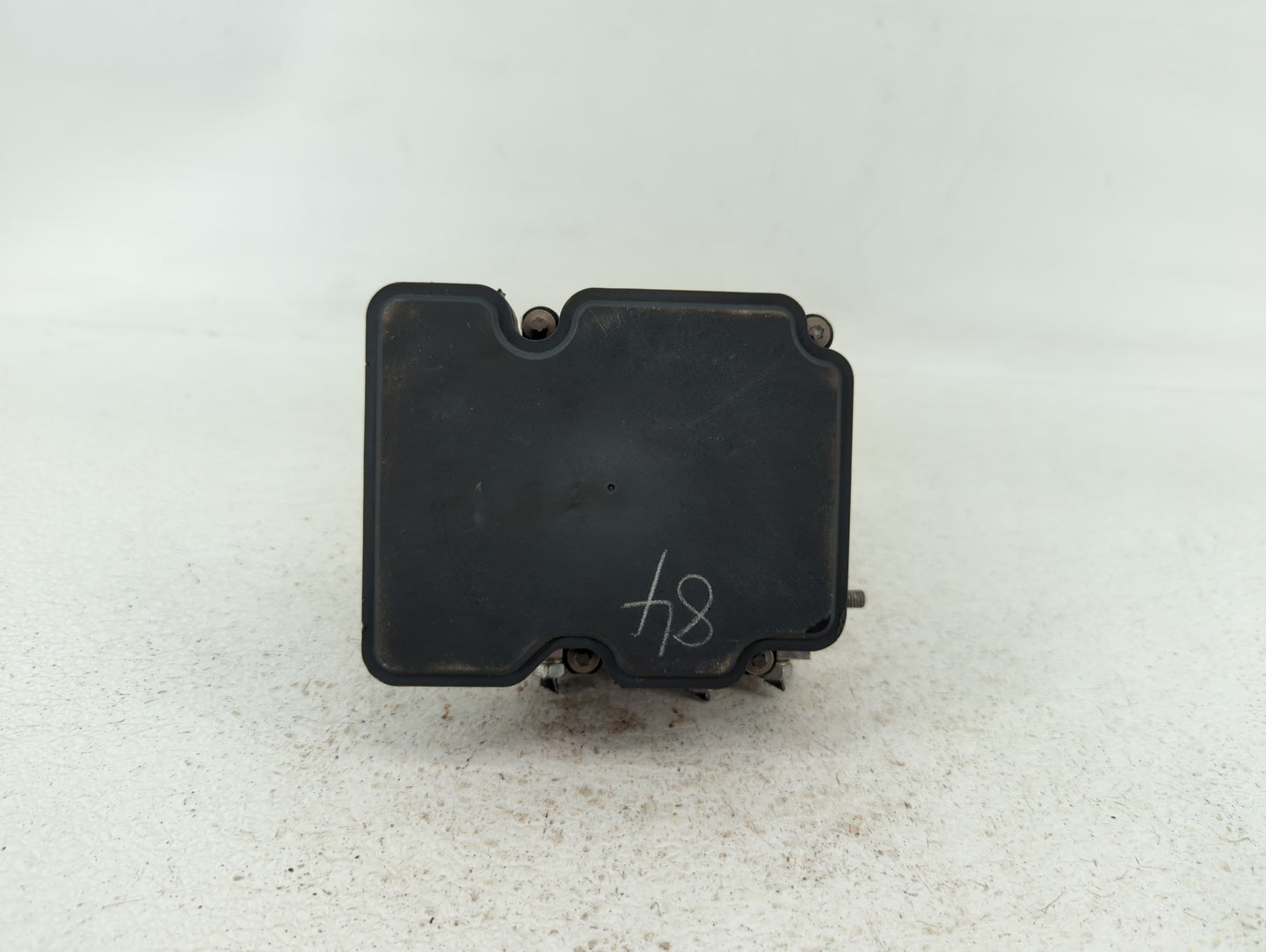 2019-2021 Nissan Rogue Sport ABS Pump Control Module Replacement P/N:47660 6MM5A 47660 6MM2A Fits Fits 2019 2020 2021 OEM Us