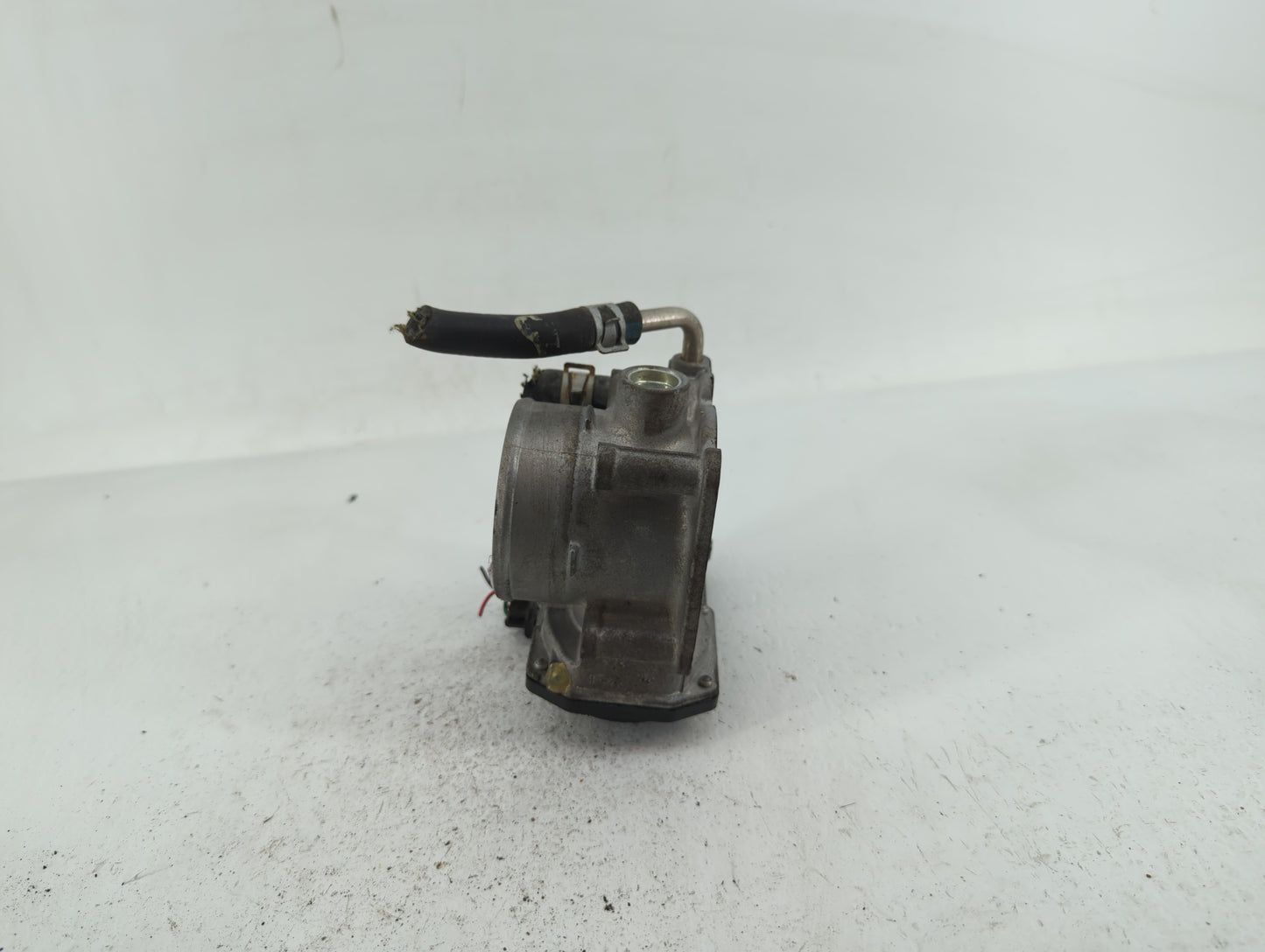 2018-2022 Nissan Rogue Sport Throttle Body P/N:4BA60-01 F Fits Fits 2018 2019 2020 2021 2022 OEM Used Auto Parts - Oemusedau