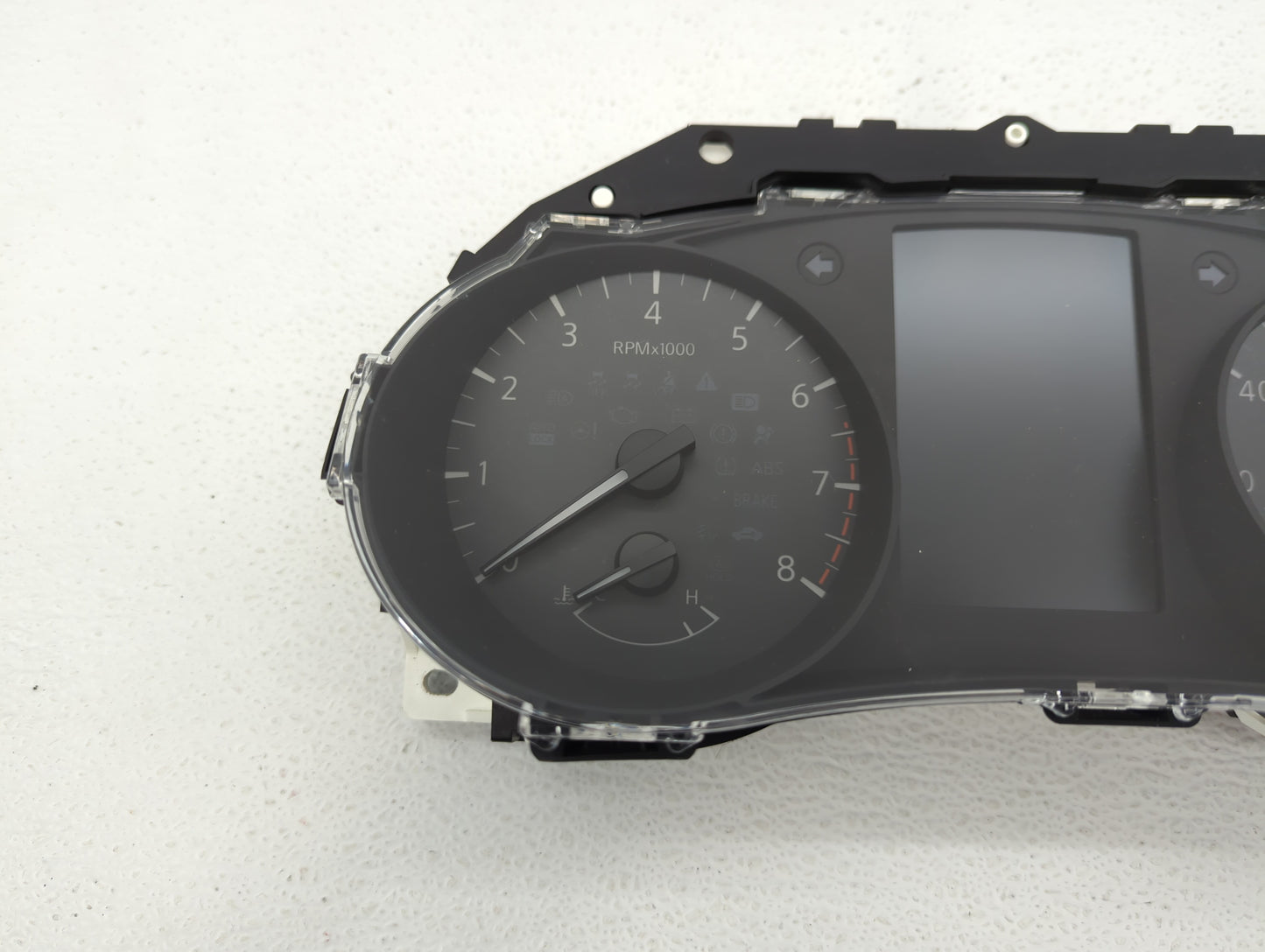 2019 Nissan Rogue Sport Instrument Cluster Speedometer Gauges P/N:6MM0A/002E Fits OEM Used Auto Parts - Oemusedautoparts1.co