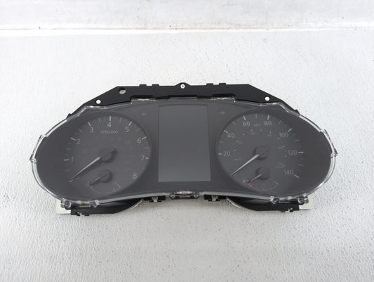 2019 Nissan Rogue Sport Instrument Cluster Speedometer Gauges P/N:6MM0A/B6CG 6MM0A/STB5 Fits OEM Used Auto Parts - Oemusedau