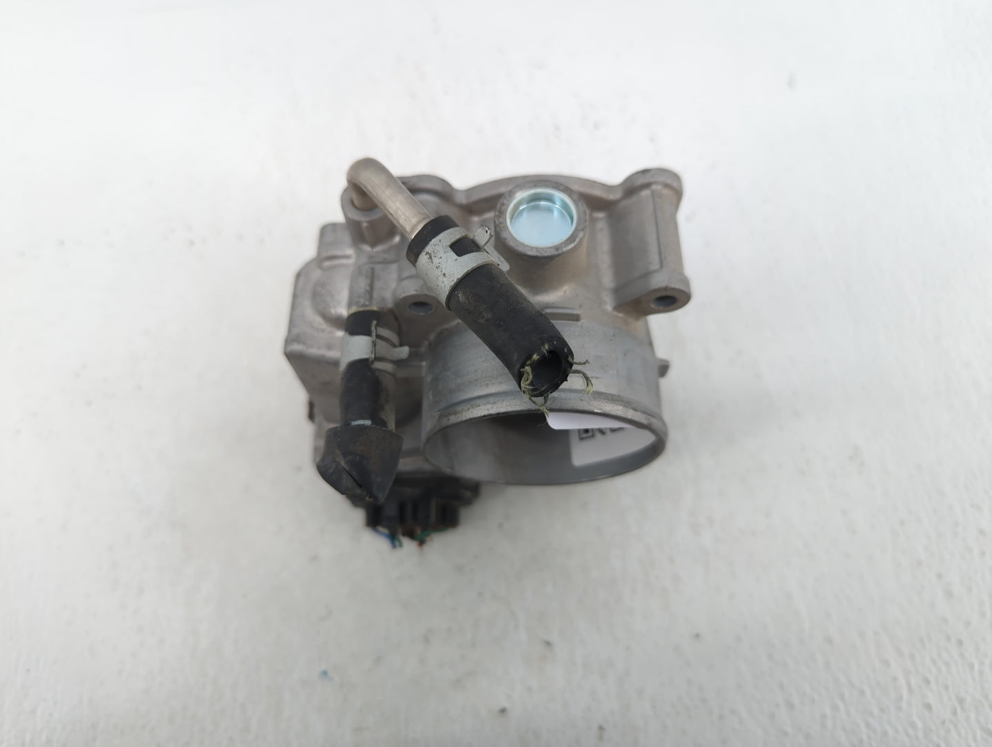 2018-2022 Nissan Rogue Sport Throttle Body P/N:B1504 8K20, 4BA60-01 F Fits Fits 2018 2019 2020 2021 2022 OEM Used Auto Parts