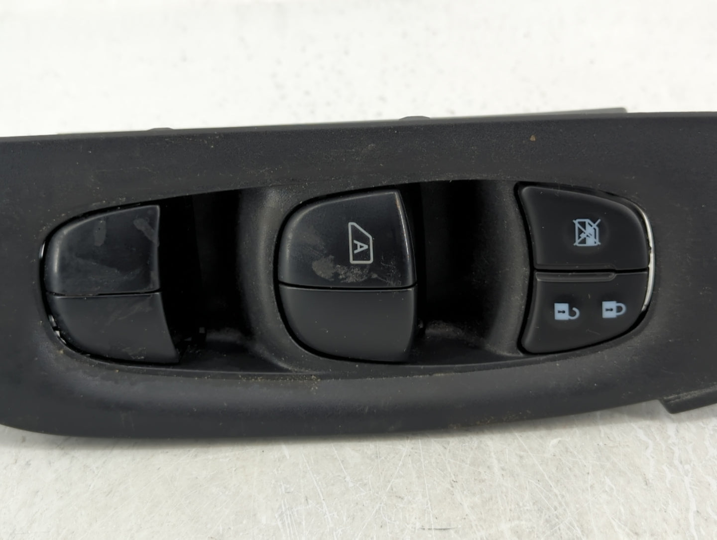2017-2022 Nissan Rogue Sport Master Power Window Switch Replacement Driver Side Left P/N:25401 6MA0C Fits OEM Used Auto Part