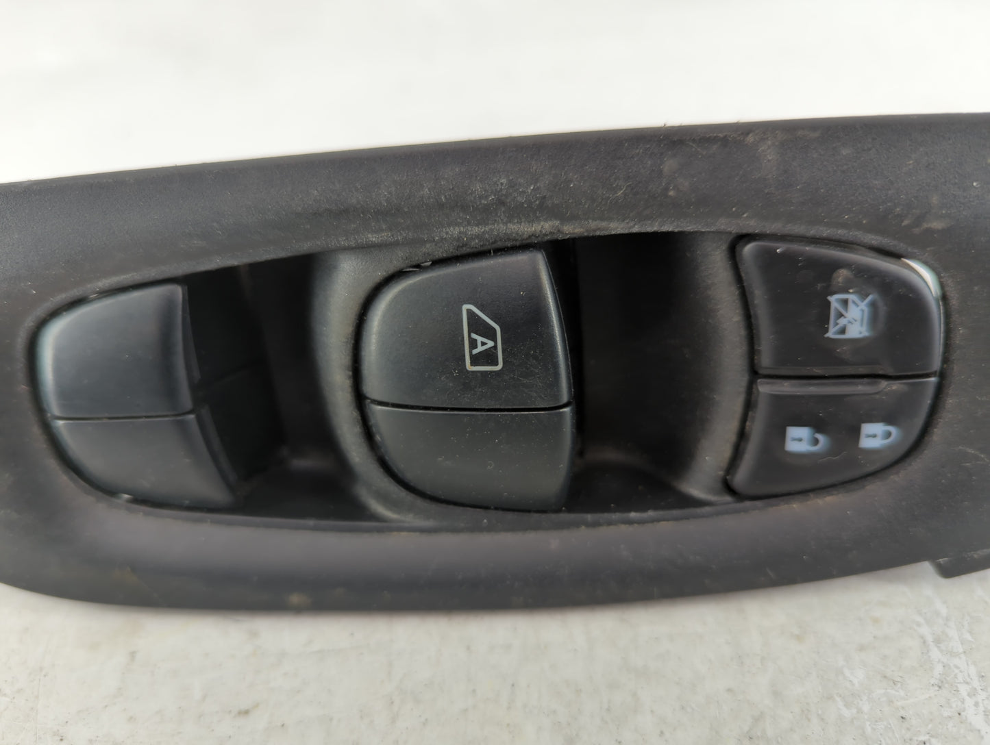 2017-2022 Nissan Rogue Sport Master Power Window Switch Replacement Driver Side Left P/N:25401 6MA0C Fits OEM Used Auto Part