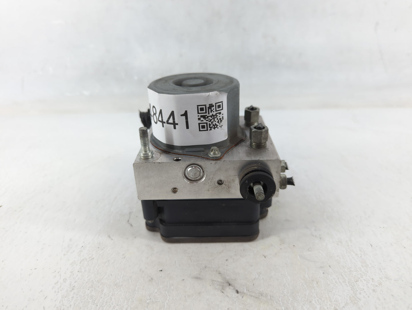 2019-2021 Nissan Rogue Sport ABS Pump Control Module Replacement P/N:47600 6MM5A Fits Fits 2019 2020 2021 OEM Used Auto Part