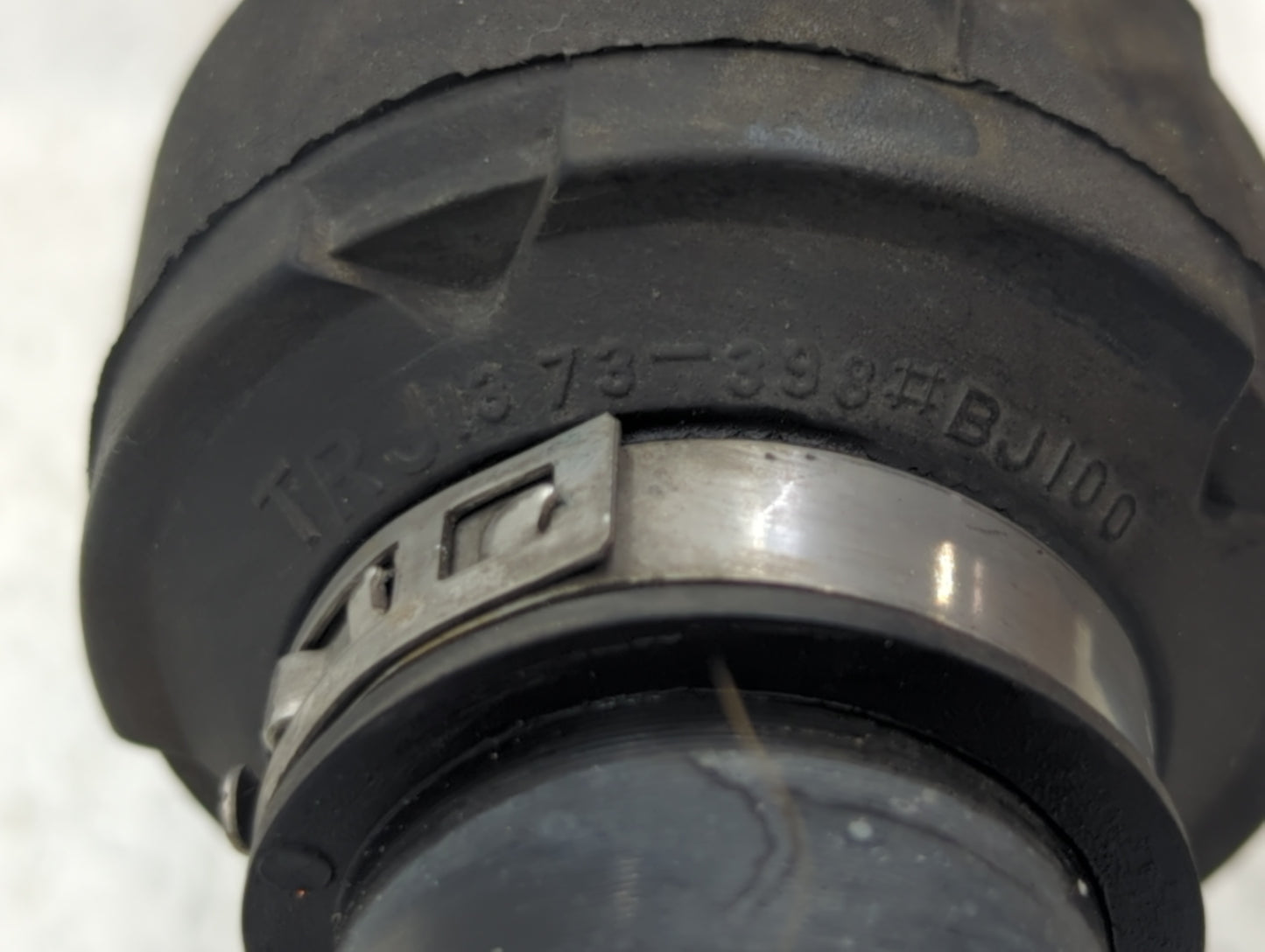 2017-2019 Nissan Rogue Sport Axle Shaft Front Driver Cv C/v - Oemusedautoparts1.com