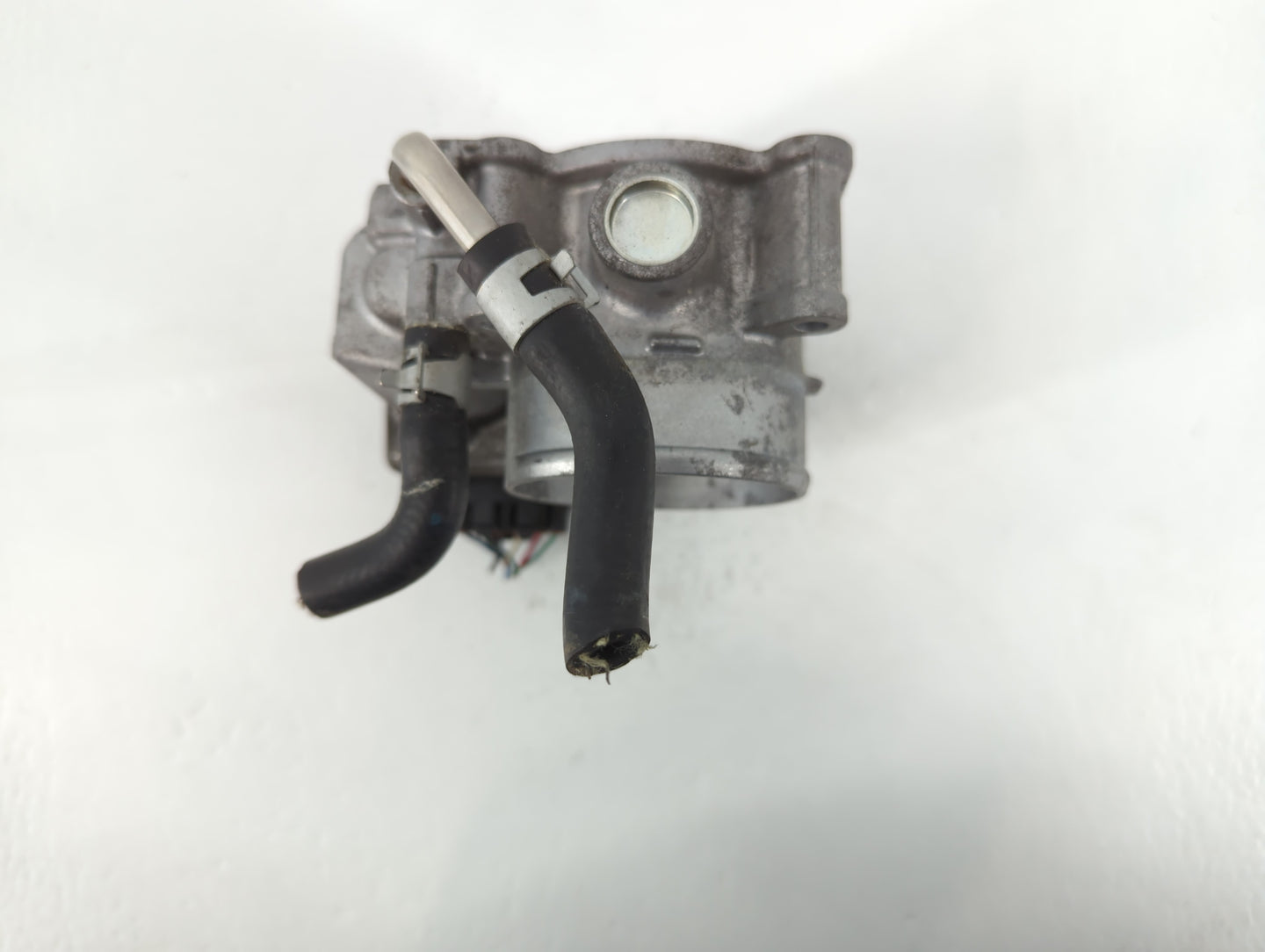 2018-2022 Nissan Rogue Sport Throttle Body P/N:4BA60-01 F Fits Fits 2018 2019 2020 2021 2022 OEM Used Auto Parts - Oemusedau