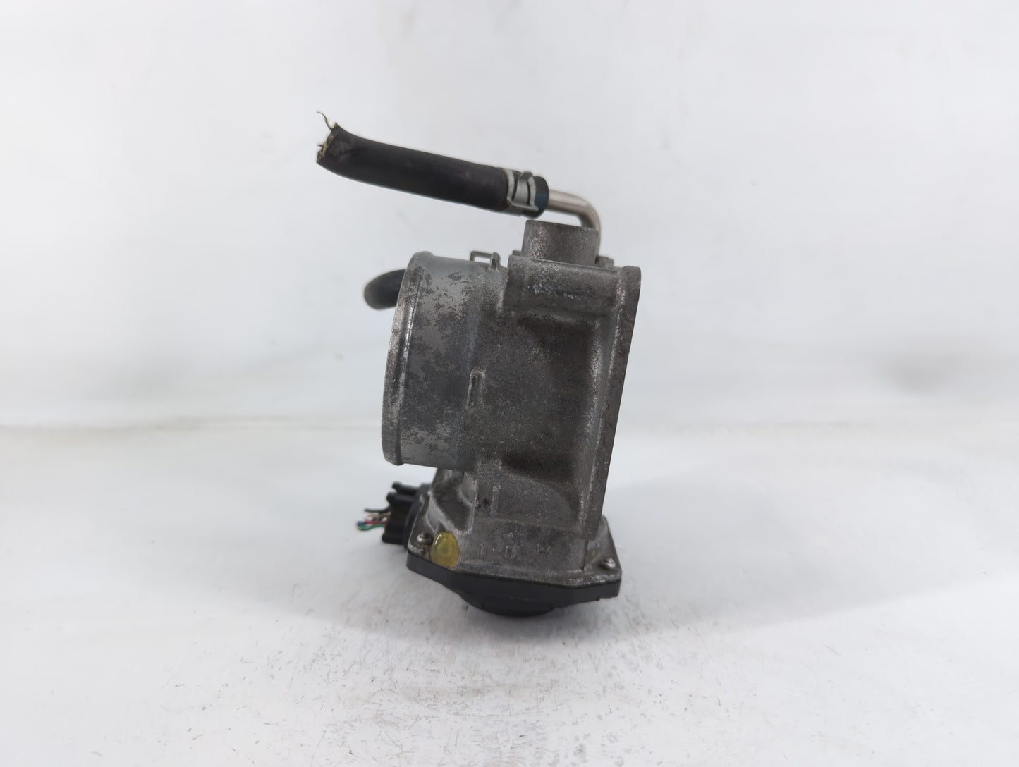 2018-2022 Nissan Rogue Sport Throttle Body P/N:4BA60-01 F Fits Fits 2018 2019 2020 2021 2022 OEM Used Auto Parts - Oemusedau