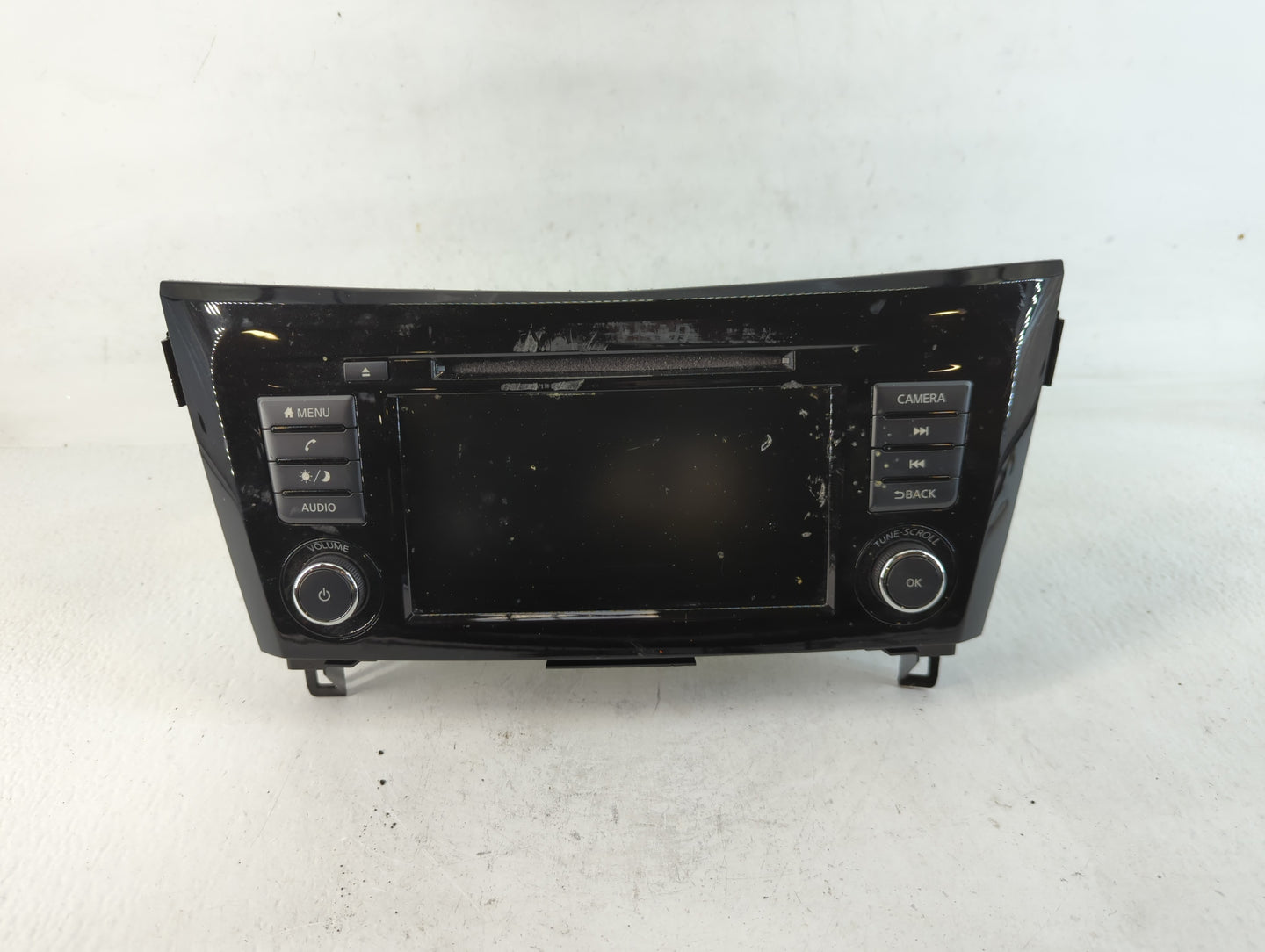 Nissan Rogue Sport Am Fm Cd Player Radio Receiver - Oemusedautoparts1.com