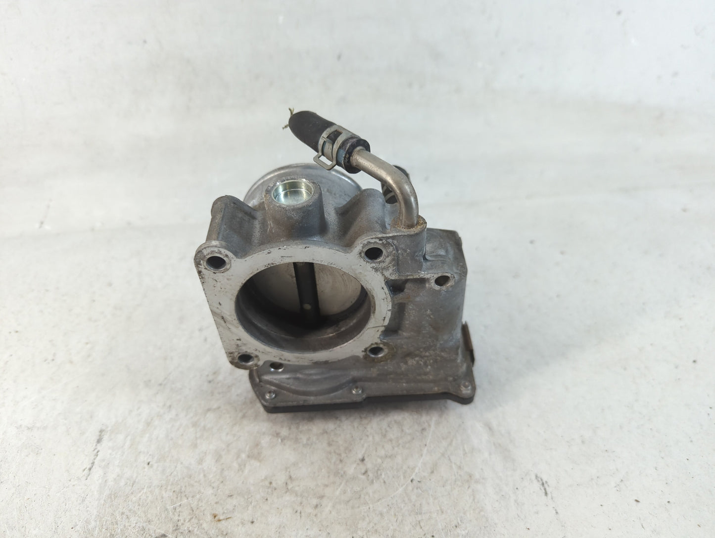 2018-2022 Nissan Rogue Sport Throttle Body P/N:4BA60-01 F Fits Fits 2018 2019 2020 2021 2022 OEM Used Auto Parts - Oemusedau