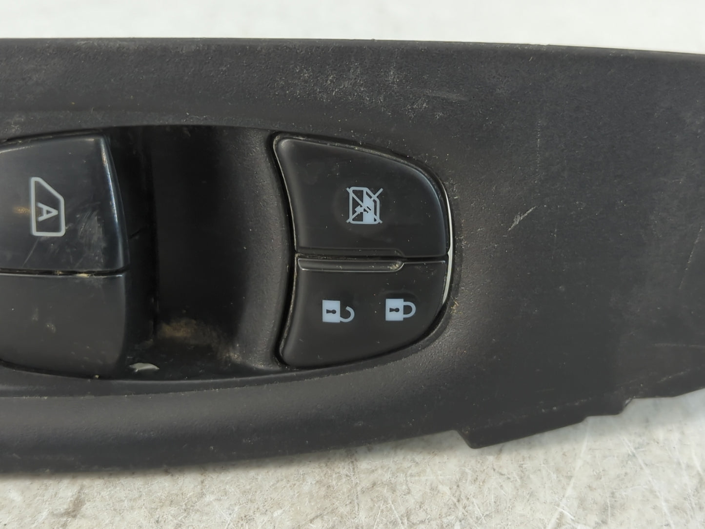 2017-2022 Nissan Rogue Sport Master Power Window Switch Replacement Driver Side Left P/N:0793A01 25401 6MA0C Fits OEM Used A