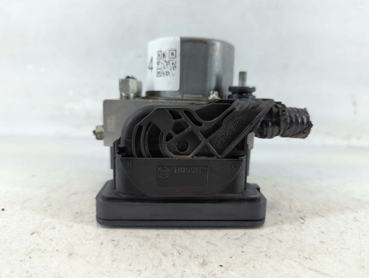 2019-2021 Nissan Rogue Sport ABS Pump Control Module Replacement P/N:47660 6MM0A Fits Fits 2019 2020 2021 OEM Used Auto Part