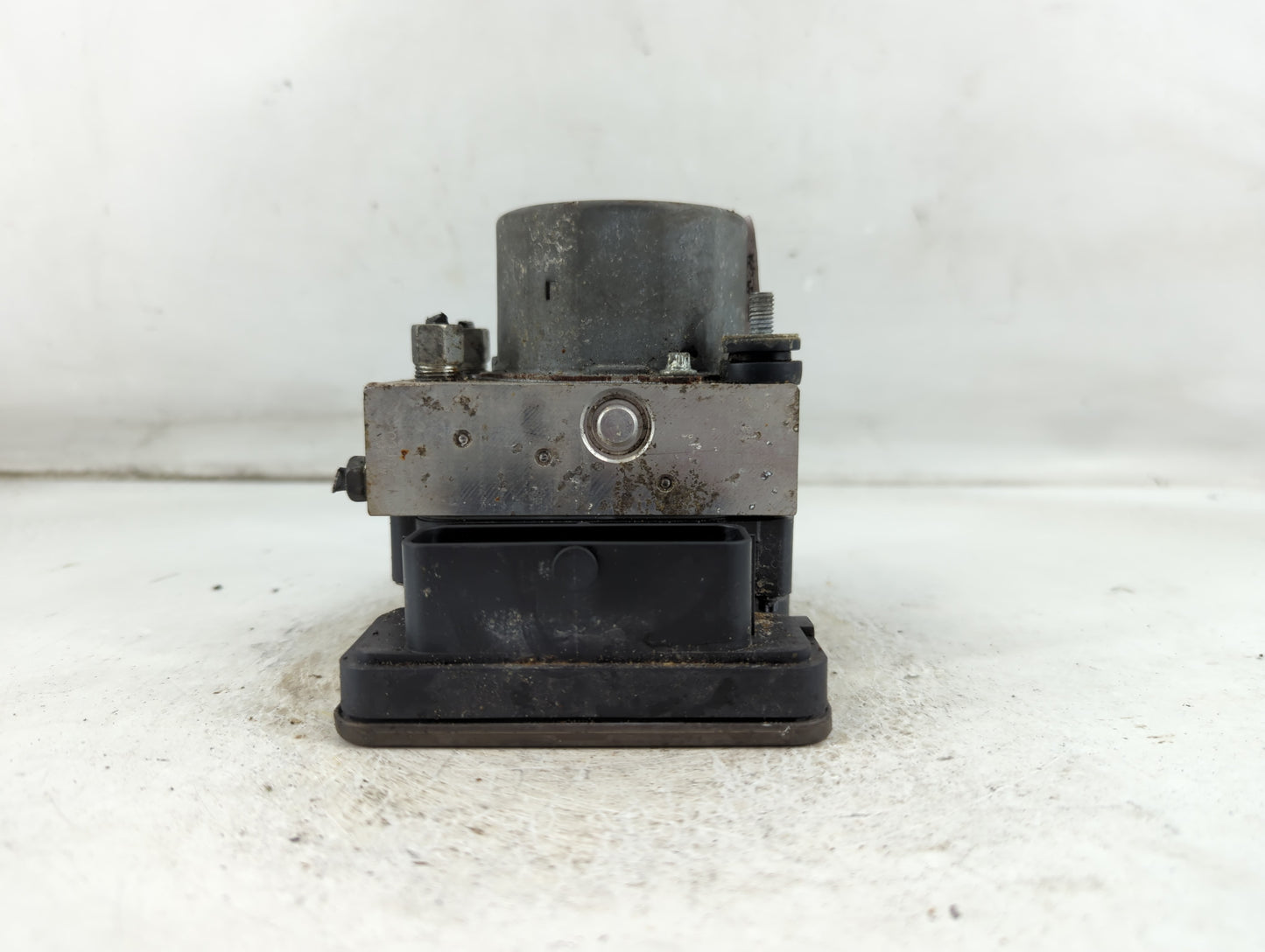 2019-2021 Nissan Rogue Sport ABS Pump Control Module Replacement P/N:47660 6MM0A Fits Fits 2019 2020 2021 OEM Used Auto Part