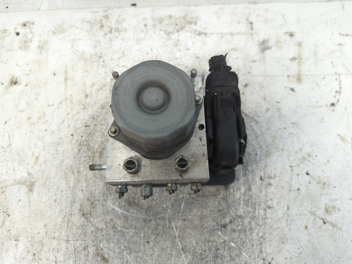 2019-2021 Nissan Rogue Sport Anti-Lock Brake ABS Pump Module Actuator OEM P/N:47660 6MM2A Fits Fits 2019 2020 2021 OEM Used 