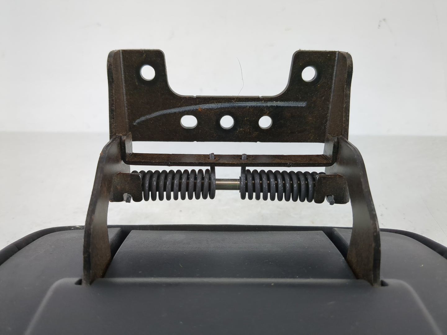 2018-2019 Nissan Sentra Center Floor Console Fits Fits 2018 2019 OEM Used Auto Parts - Oemusedautoparts1.com