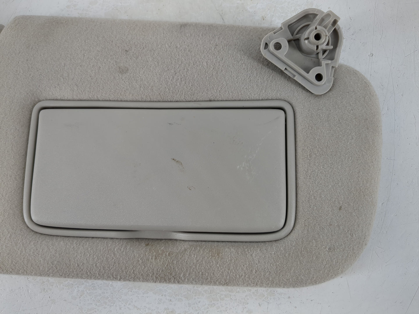 2013-2019 Nissan Sentra Sun Visor Shade Replacement Passenger Right Mirror Fits Fits 2012 2013 2014 2015 2016 2017 2018 2019