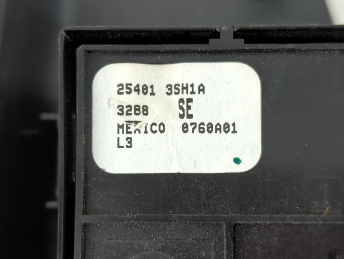 2013-2019 Nissan Sentra Master Power Window Switch Replacement Driver Side Left P/N:3288 SE 25401 3SH1A Fits OEM Used Auto P