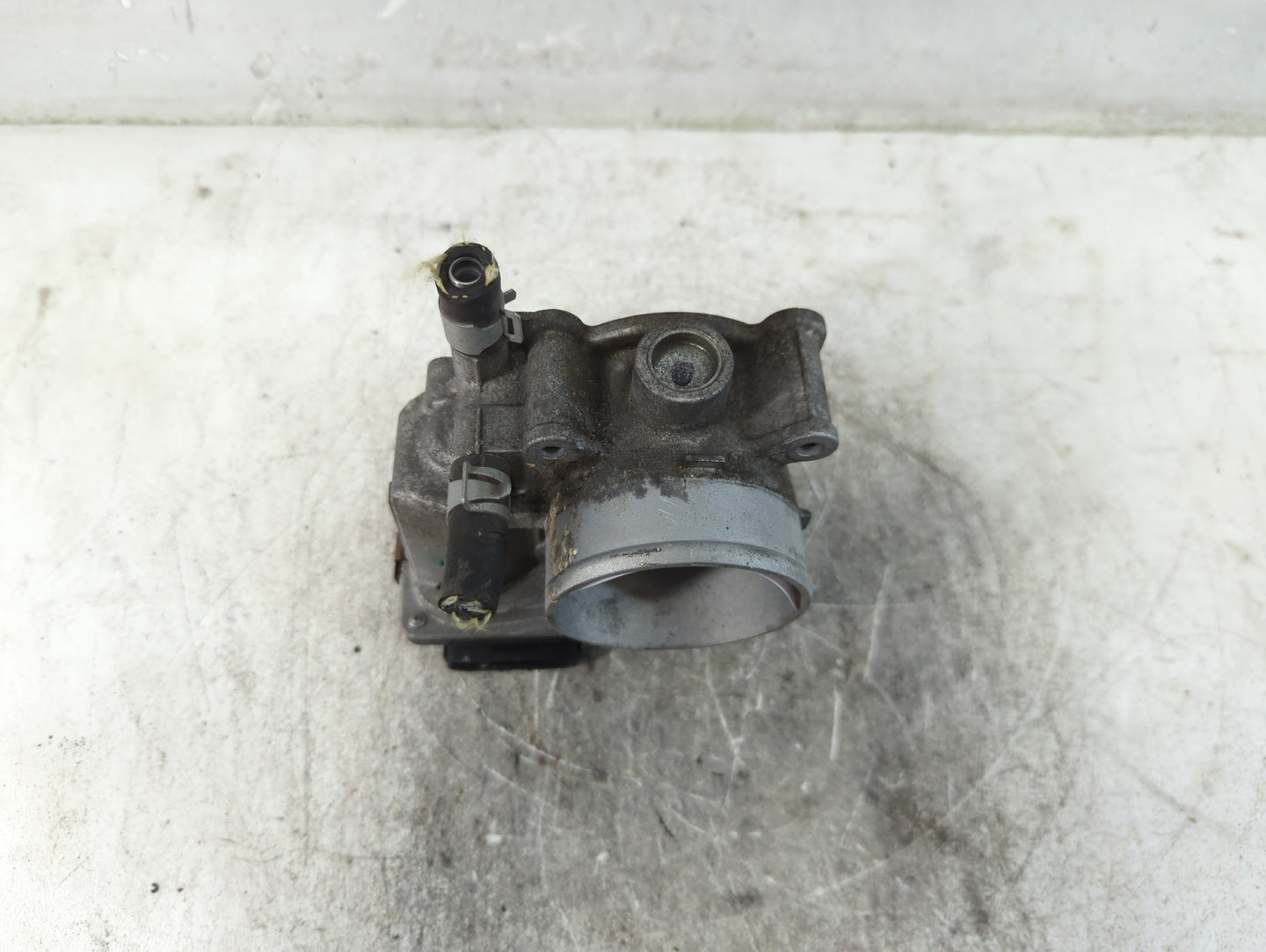 2013-2019 Nissan Sentra Throttle Body P/N:3RA60-01 E Fits Fits 2013 2014 2015 2016 2017 2018 2019 OEM Used Auto Parts - Oemu